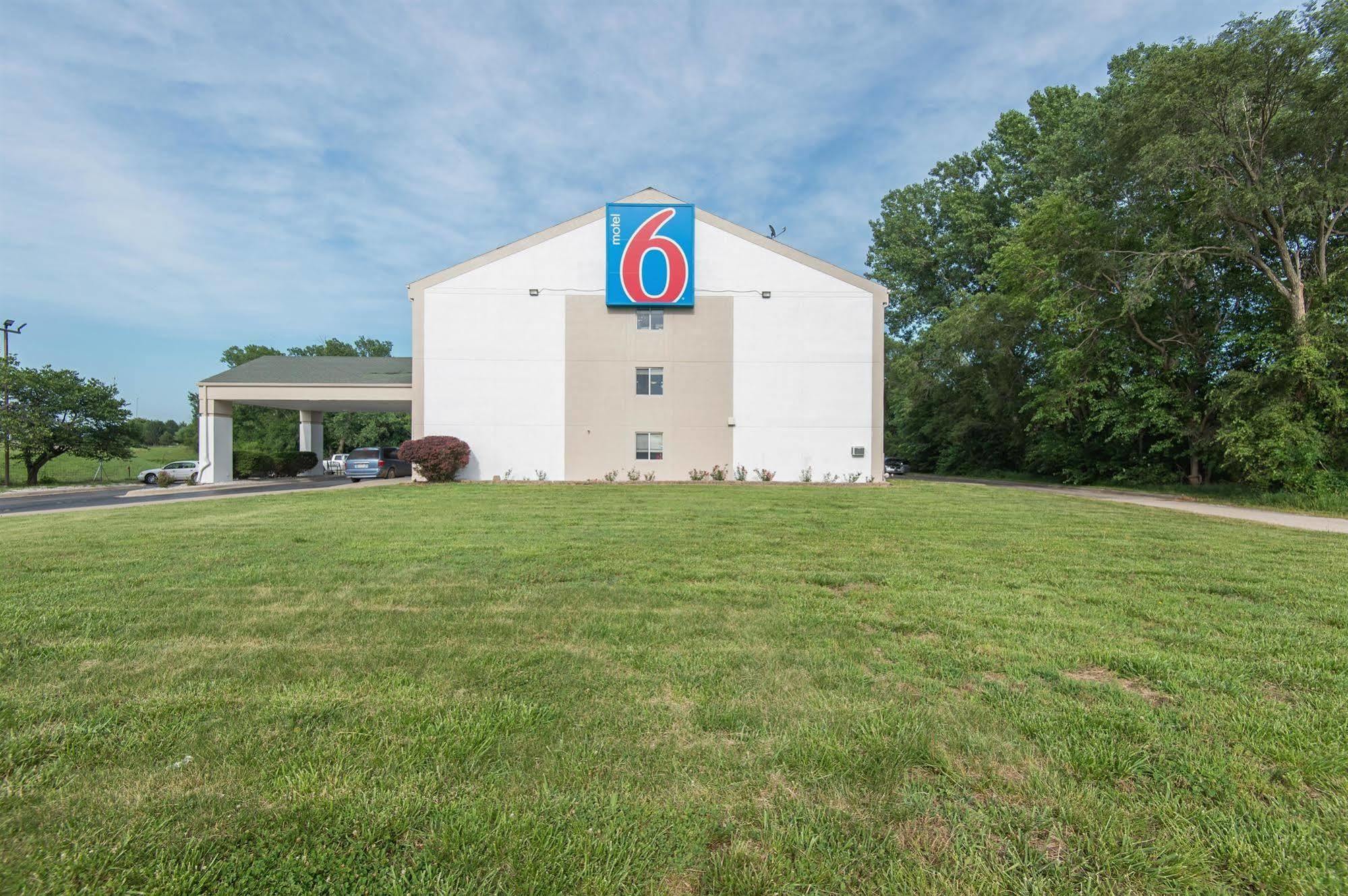 Motel 6-Lawrence, Ks Εξωτερικό φωτογραφία